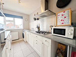 Kitchen- click for photo gallery